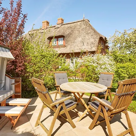 Annes 3 Apartman Oevenum